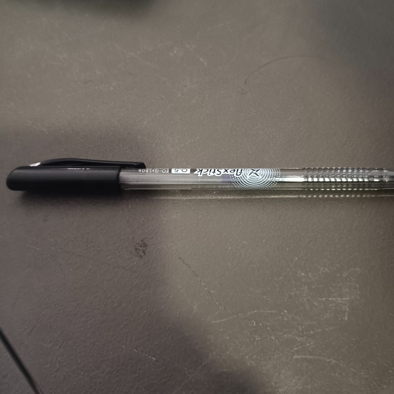 ballpen black 